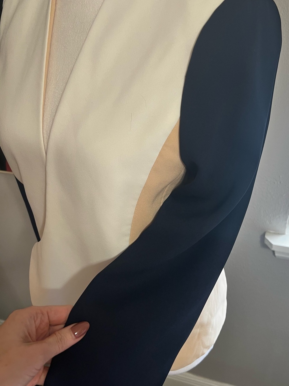 DIANE VON FURSTENBERG DVF
Colorblock Feriha Blazer 10 Navy Tan
Cream - Picture 3 of 13